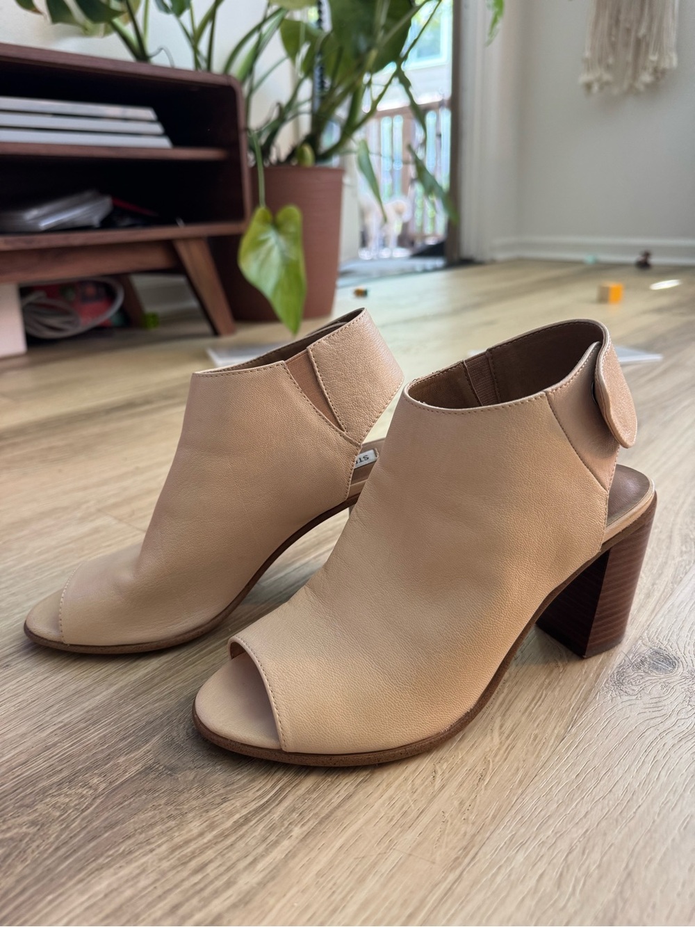 Steve Madden Beige Peep-Toe Block Heel Booties - Picture 2 of 4